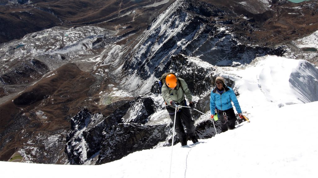 Lobuche Peak